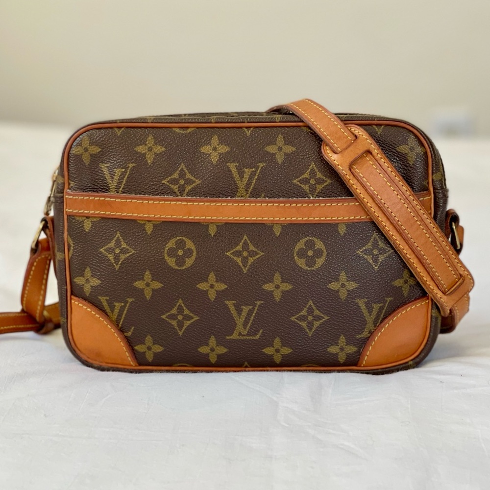 Louis Vuitton Brown and Tan Monogram Bag